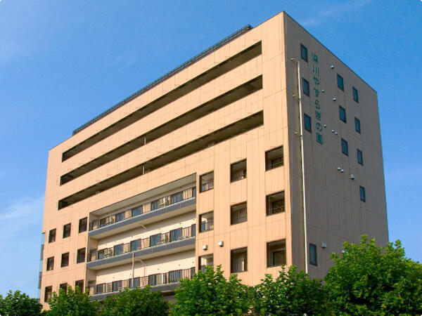 介護付き有料老人ホーム 深川やすらぎの園（生活相談員/常勤）の社会福祉士求人の写真