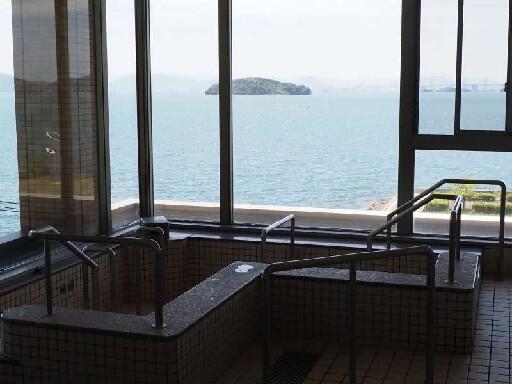 有料老人ホーム オーシャンビュー鷲羽(パート)の介護福祉士求人の写真