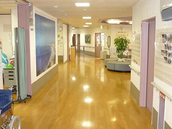 特別養護老人ホーム パークサイド岡野ホーム（パート）の介護職求人メイン写真3