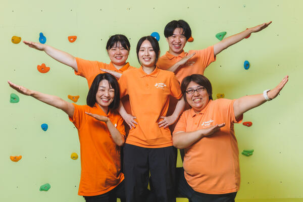 【2026年春OPEN】ホップステップ岸根公園校(児童指導員/常勤)の精神保健福祉士求人サブ写真3