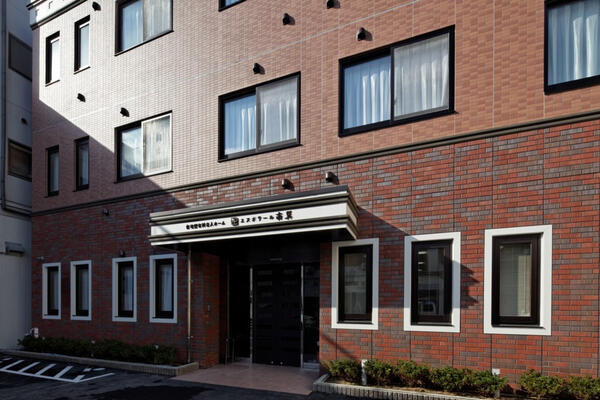 住宅型有料老人ホーム エスポワール南巽（夜勤パート）の介護福祉士求人メイン写真3