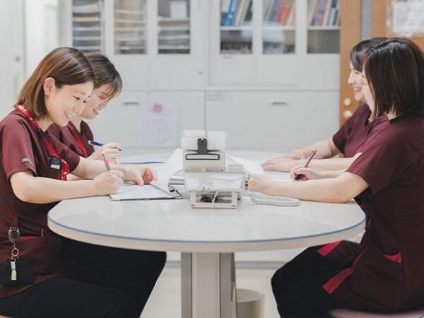 河田産婦人科（パート）の助産師求人メイン写真4