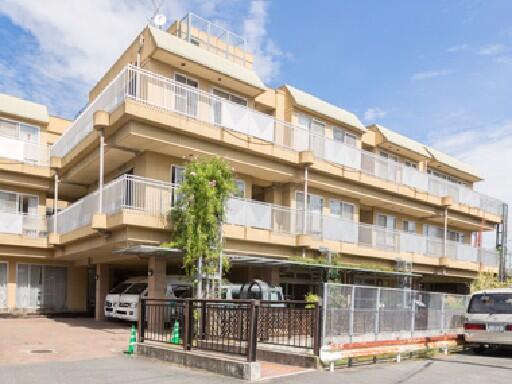 介護老人保健施設 ハーモニーこが（夜勤なし/常勤）の介護職求人の写真