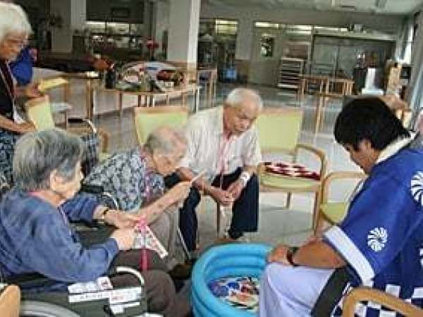 しあわせ荘 デイサービスセンター（パート）の介護職求人メイン写真2