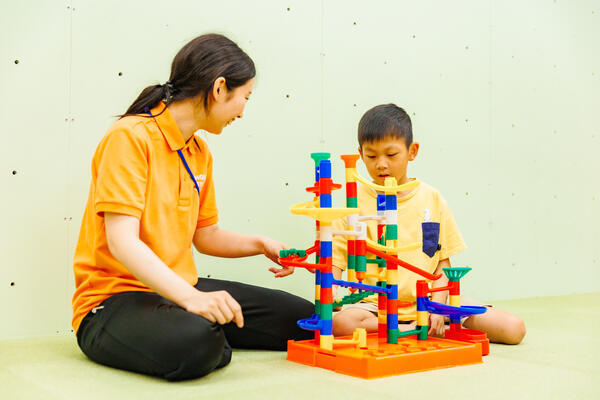 【2026年春OPEN】ホップステップ岸根公園校（常勤）の理学療法士求人サブ写真2