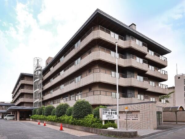 特別養護老人ホーム信愛の園（常勤）の調理師/調理員求人の写真