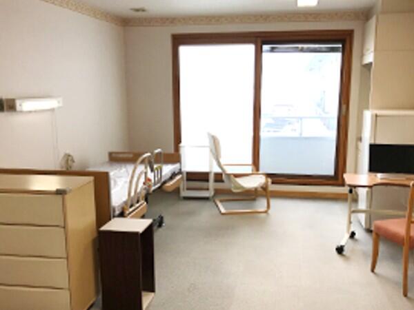 有料老人ホームモア・ライフ（パート）の清掃員求人メイン写真2