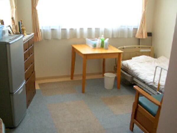 介護付有料老人ホーム リーベン鎌ヶ谷（パート） の介護福祉士求人メイン写真2