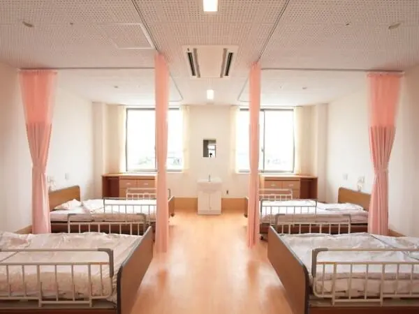 南さがえ病院（経理/常勤）の一般事務求人メイン写真3