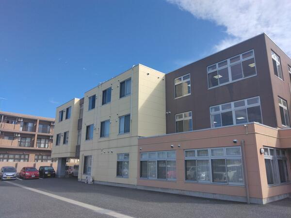 介護付有料老人ホーム　夢眠おおさき（常勤）の准看護師求人の写真