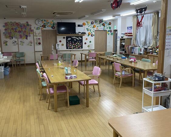 住宅型有料老人ホームいいね神辺（常勤）の介護福祉士求人メイン写真2