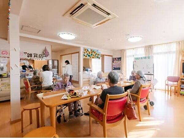 認知症対応型デイサービス美さと（管理者／常勤）の介護福祉士求人メイン写真2