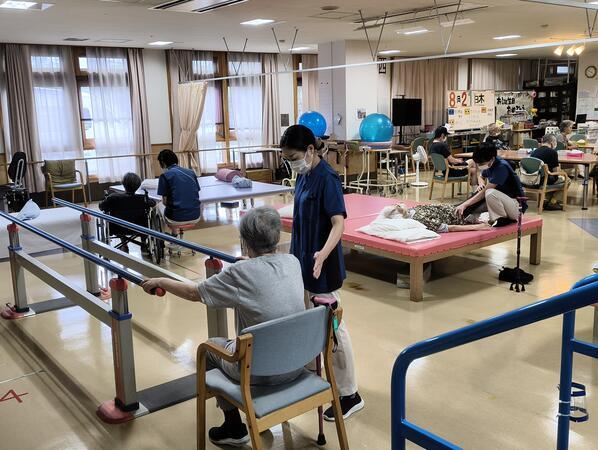 介護老人保健施設 都筑ハートフルステーション（パート）の作業療法士求人メイン写真3