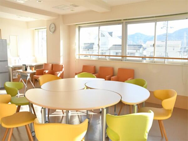 医療法人 山村会　山村病院（常勤）の看護助手求人メイン写真2