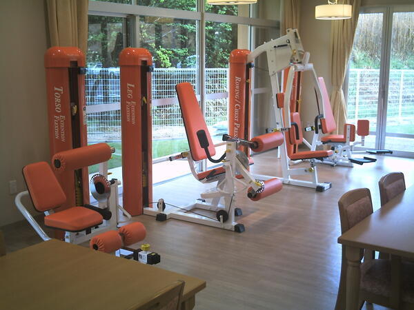 特別養護老人ホーム福住光明苑（パート）の介護職求人メイン写真2