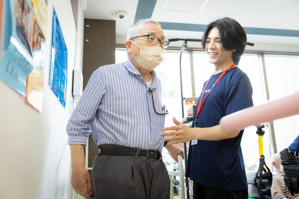 リハビリデイサービスAction+東船橋店（常勤）の理学療法士求人メイン写真4