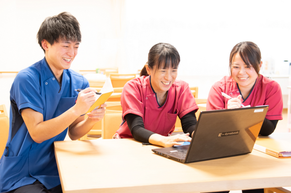 プライマリケアホームひゅうが 春日ちくし台（常勤）の介護福祉士求人メイン写真3