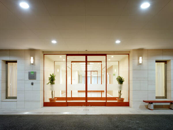 老健プラチナ・ヴィラ青葉台（夜勤専従/常勤）の介護職求人メイン写真3