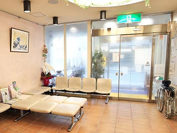 青木整形外科（常勤）の理学療法士求人メイン写真3