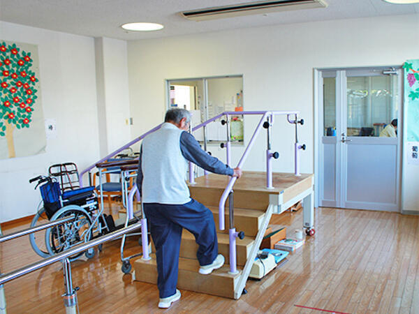 介護老人保健施設 グリーン・ヒル若松（常勤）の歯科衛生士求人メイン写真5