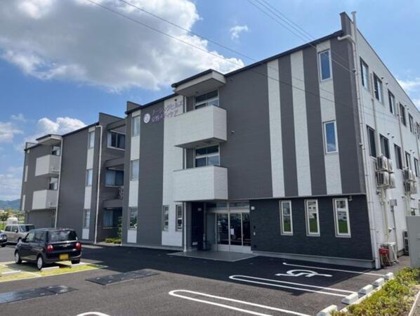 ナーシングヒルズ交野（施設長候補/常勤）の一般事務求人メイン写真2