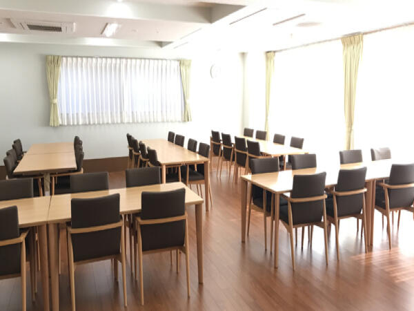 有料老人ホームCOCOSIA大平（施設職員/正社員）の清掃員求人メイン写真3