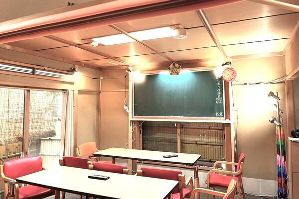 おとなの学校 南青山校（常勤）の看護師求人サブ写真3