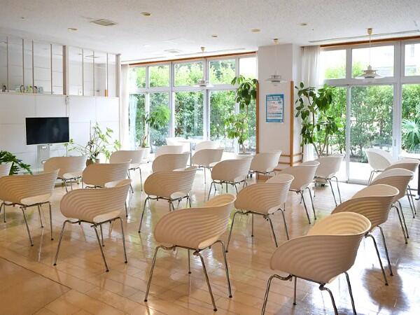 けやきの森病院（常勤）の理学療法士求人の写真