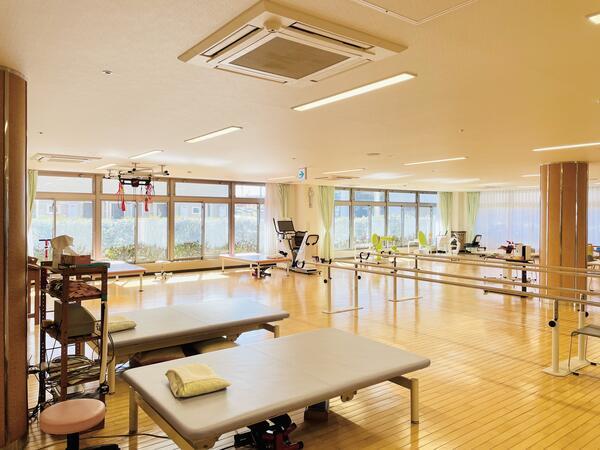 介護老人保健施設プルメリア（常勤）の作業療法士求人メイン写真2