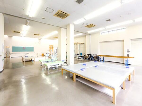 弥生病院（病棟/常勤）の看護師求人メイン写真3