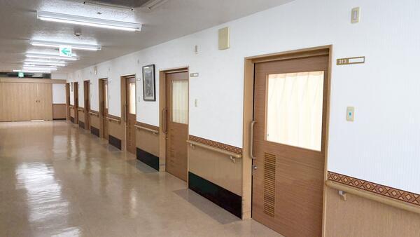 介護老人保健施設もくれん（常勤）の看護師求人メイン写真2