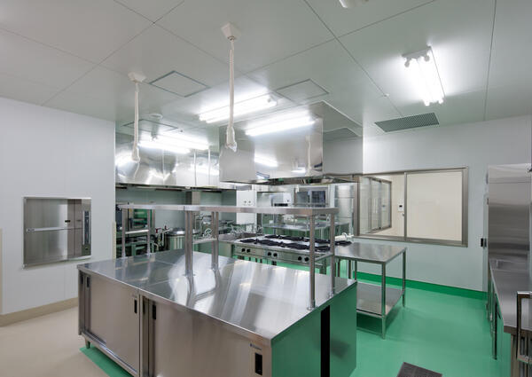 介護老人保健施設　翡翠苑（パート）の調理師/調理員求人メイン写真3