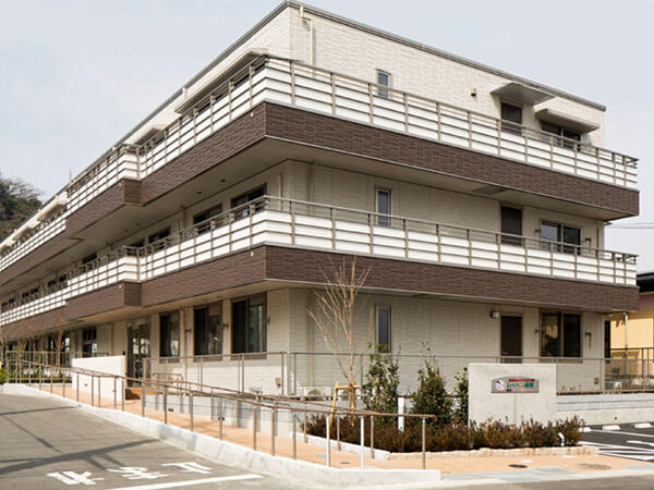 鎌倉ケアハートガーデン サービス付き高齢者向け住宅レーベン湘南（正社員）の介護福祉士求人の写真