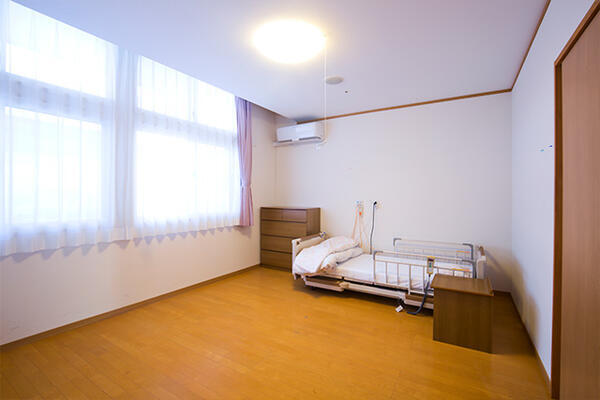 特別養護老人ホームマイスカイ中山（常勤）  の准看護師求人メイン写真2