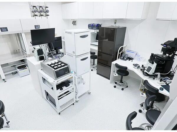 表参道ARTクリニックの看護師求人メイン写真3