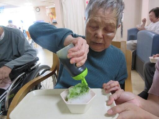 老人保健施設 カトレアンホーム（常勤） の介護福祉士求人メイン写真3