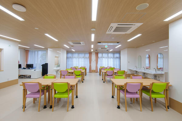 ハートフルリハビリセンター（常勤）の介護福祉士求人メイン写真2