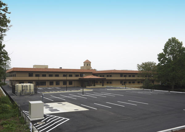 特別養護老人ホーム牧場の朝の介護職求人の写真