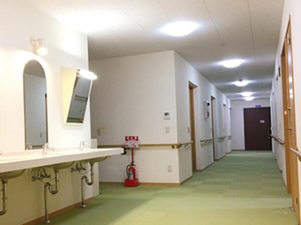 住宅型有料老人ホーム シルバーハウスもりまち（夜勤専従/パート）の介護職求人メイン写真5