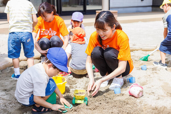 松山リエール保育園（パート）の保育士求人メイン写真4