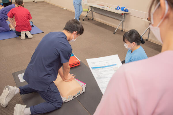 明理会中央総合病院（常勤）の看護師求人メイン写真3