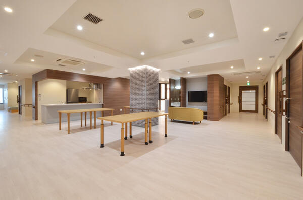 特別養護老人ホーム 新宿和光園（パート）の介護職求人メイン写真4