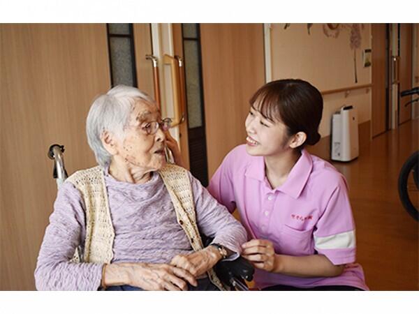 特別養護老人ホームさいきせせらぎ園（常勤）の介護職求人メイン写真1