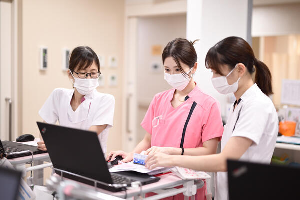 東船橋病院（外来/常勤・パート）の看護師求人メイン写真3