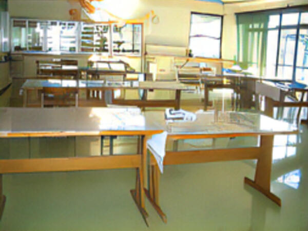 介護老人保健施設やすらぎ苑（常勤）のケアマネジャー求人メイン写真4