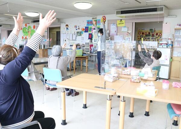 あまのクリニック 重度認知症患者デイ・ケア（常勤）の作業療法士求人の写真