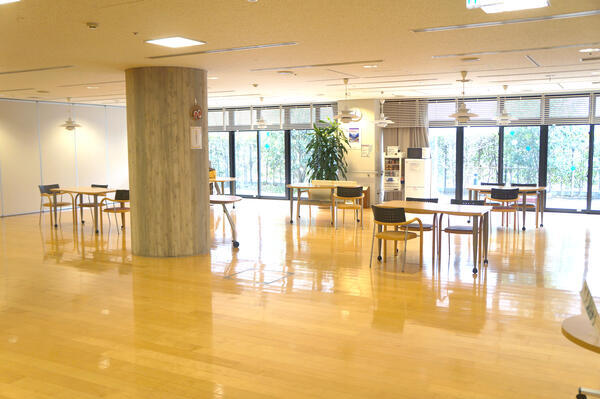 特別養護老人ホーム ワゲン新横浜（パート）の介護職求人メイン写真2