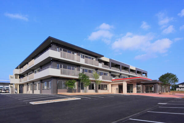 介護老人保健施設桜の郷敬愛の杜(デイケア/常勤)の理学療法士求人の写真