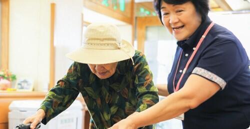 在宅複合型施設 長上苑 ショートステイ(入浴介助/パート)の介護職求人サブ写真3