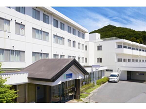 介護老人保健施設 恵信塩山ケアセンター(通所リハビリテーション/パート)の介護職求人の写真